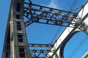Brug over het Albertkanaal